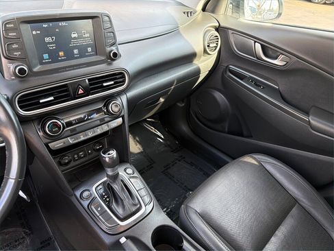 Used 2020 Hyundai Kona Limited AWD/4WD image 32