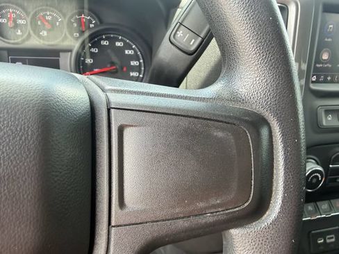 Used 2022 Chevrolet Silverado 1500 Custom RWD image 29