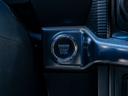 Used 2024 Ford F150 Raptor AWD/4WD image 22