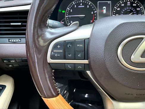 Used 2020 Lexus RX 350L FWD w/ Premium Package image 21