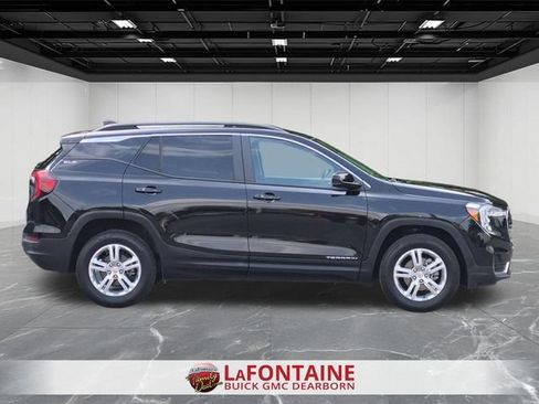 Used 2024 GMC Terrain SLE w/ Driver Convenience Package AWD/4WD image 6