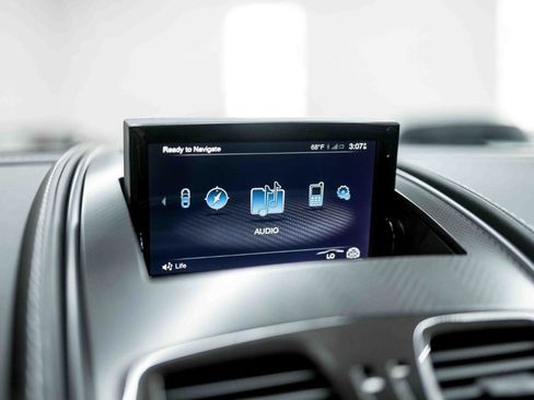 Used 2016 Aston Martin Vanquish Coupe image 48