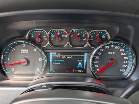 Used 2018 Chevrolet Silverado 1500 LT w/ All Star Edition AWD/4WD image 19
