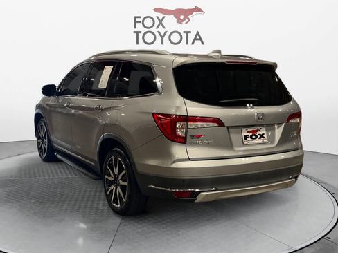 Used 2019 Honda Pilot Elite image 4