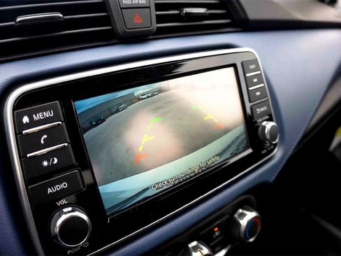 New 2025 Nissan Versa SV w/ Trunk Package image 14