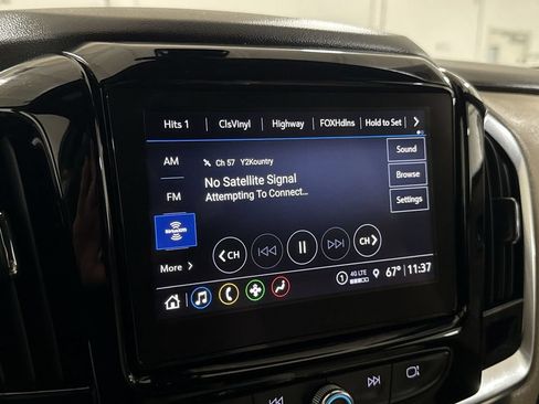 Used 2023 Chevrolet Traverse LT w/ LPO, Cargo Package AWD/4WD image 14