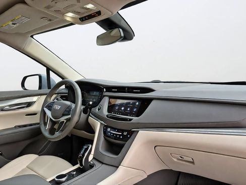 Used 2022 Cadillac XT5 Premium Luxury FWD image 34