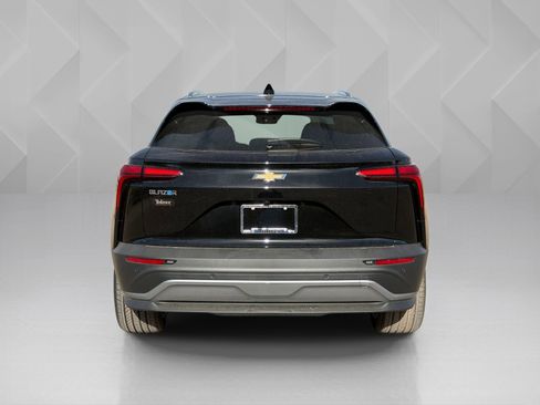 New 2026 Chevrolet Blazer EV LT w/ Super Cruise Package FWD image 6