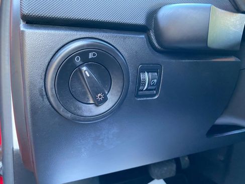 Used 2009 Volkswagen Beetle Coupe image 43