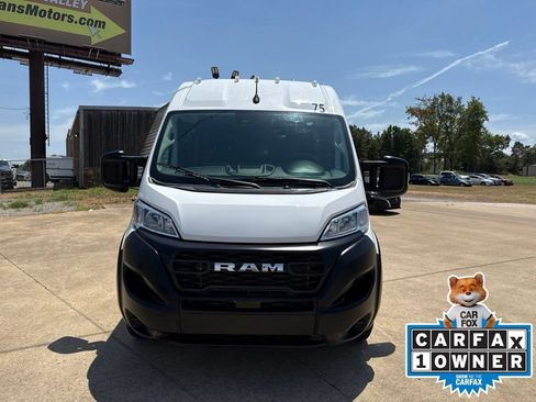 Used 2023 RAM ProMaster 2500 FWD image 2