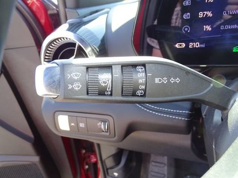 Certified 2024 Chevrolet Blazer EV LT AWD/4WD image 15