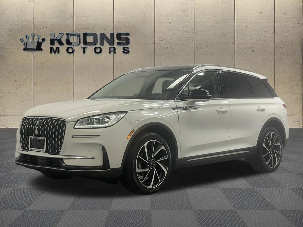 Used 2023 Lincoln Corsair Reserve w/ Equipment Group 201A AWD/4WD image 1
