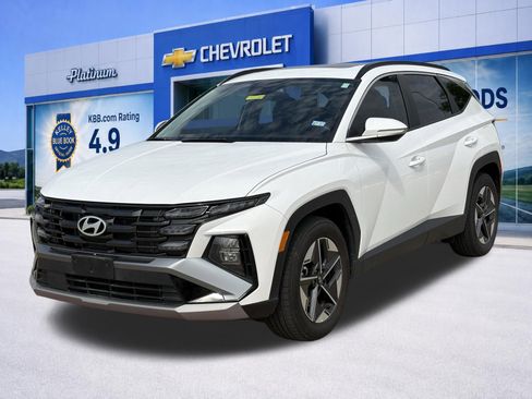 Used 2025 Hyundai Tucson SEL FWD image 3