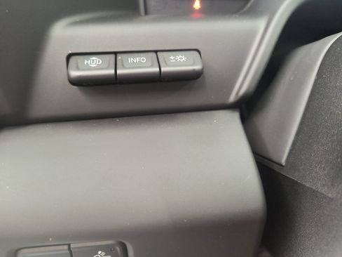 Used 2025 GMC Sierra 2500 Denali Ultimate AWD/4WD image 15