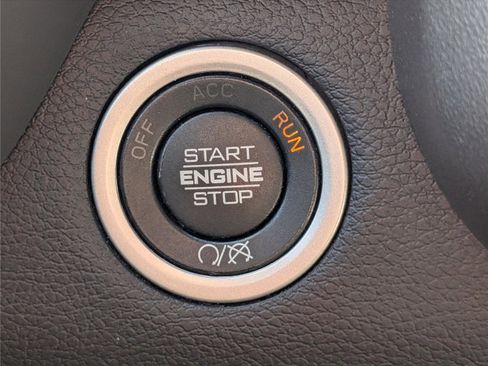 Used 2023 RAM 2500 Big Horn w/ Level 1 Equipment Group image 25