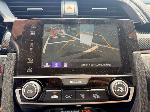 Used 2018 Honda Civic EX image 5