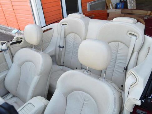 Used 2008 Mercedes-Benz CLK 350 Cabriolet image 42