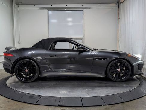 Used 2017 Jaguar F-TYPE S RWD image 18