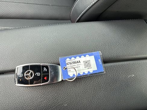 Used 2023 Mercedes-Benz E 350 4MATIC Sedan image 23