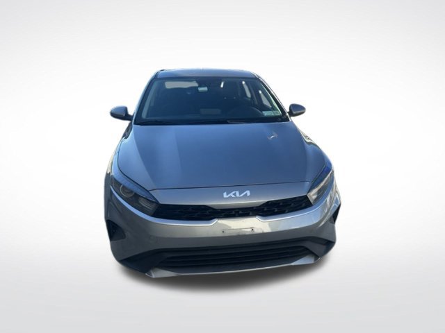 Used 2024 Kia Forte LXS FWD image 3