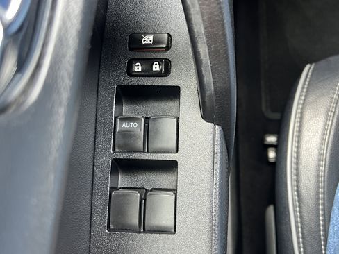 Used 2015 Toyota Corolla S FWD image 11