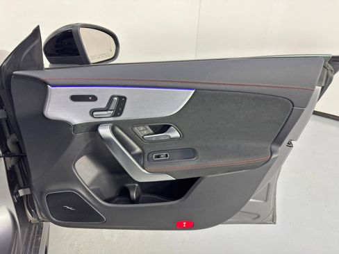 Used 2020 Mercedes-Benz CLA 35 AMG 4MATIC image 45