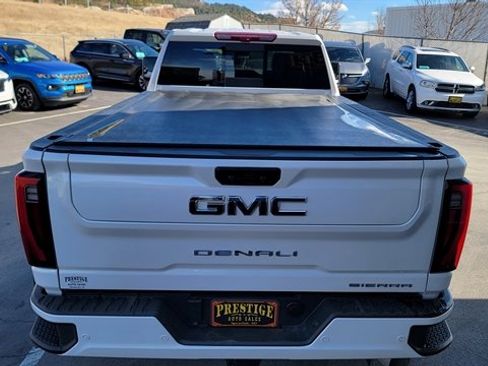 Used 2024 GMC Sierra 3500 Denali Ultimate image 8