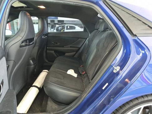 Used 2022 Hyundai Elantra N w/ Preferred Accessory Package FWD image 9