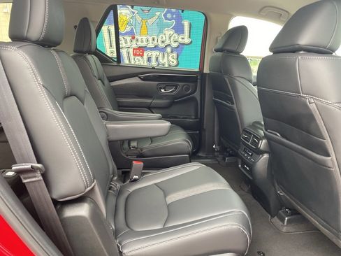 Used 2023 Honda Pilot EX-L image 15