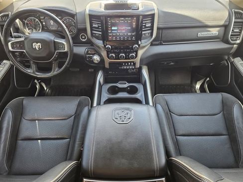 Used 2019 RAM 1500 Laramie AWD/4WD image 23