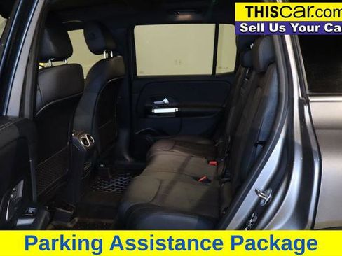 Used 2022 Mercedes-Benz GLB 250 4MATIC w/ Premium Package Lite image 11