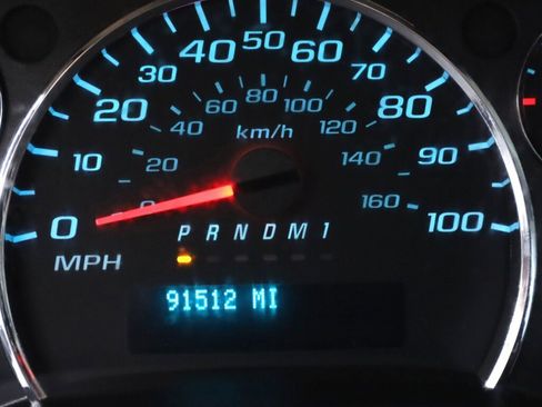 Used 2019 Chevrolet Express 2500 w/ Driver Convenience Package image 15