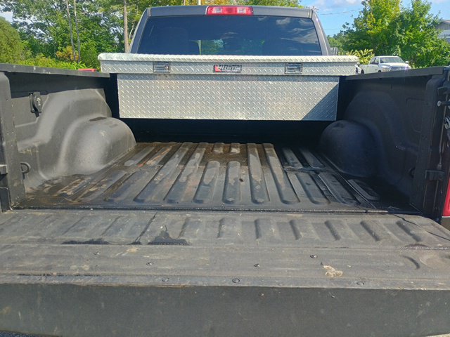 Used 2024 RAM 2500 Big Horn w/ Sport Appearance Package AWD/4WD image 19