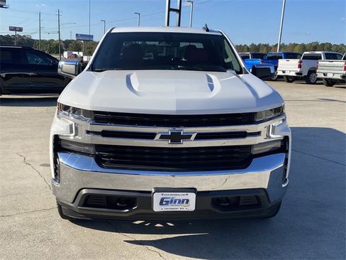 Used 2022 Chevrolet Silverado 1500 LT w/ Bed Protection Package image 9
