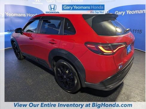 Used 2023 Honda HR-V Sport image 11