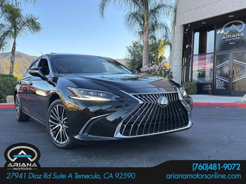 Used 2024 Lexus ES 300h w/ Premium Package FWD image 1