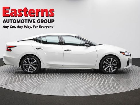 Used 2020 Nissan Maxima 3.5 SV w/ Floor Mat Group image 4