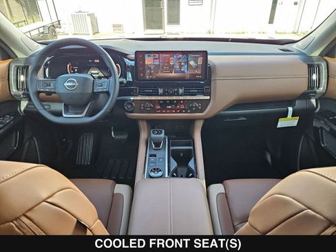 New 2026 Nissan Pathfinder Platinum AWD/4WD image 21