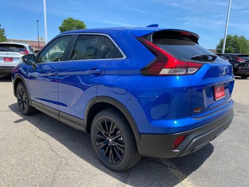 New 2026 Mitsubishi Eclipse Cross LE AWD/4WD image 3
