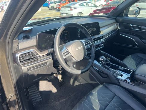 Certified 2024 Kia Telluride SX Prestige X-Line image 6