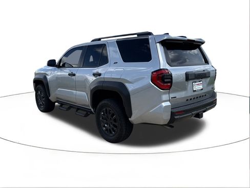 Used 2025 Toyota 4Runner SR5 image 5