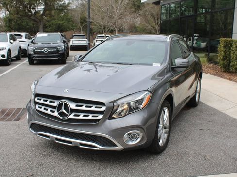 Used 2018 Mercedes-Benz GLA 250 image 14