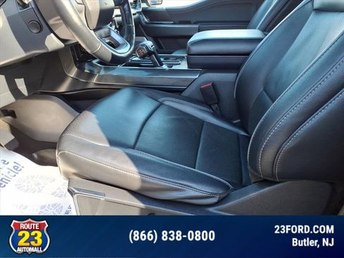 Used 2022 Ford F150 Lariat w/ Equipment Group 502A High image 16