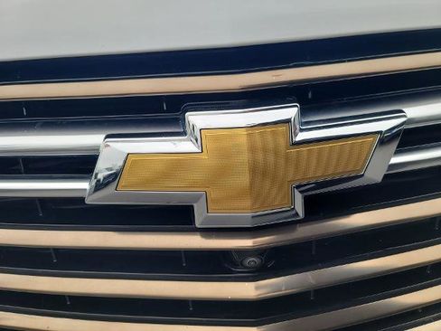 Used 2022 Chevrolet Traverse High Country image 31