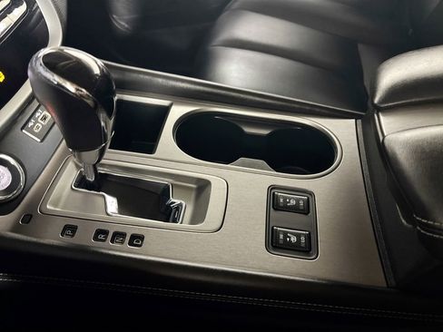 Used 2023 Nissan Murano SV image 15