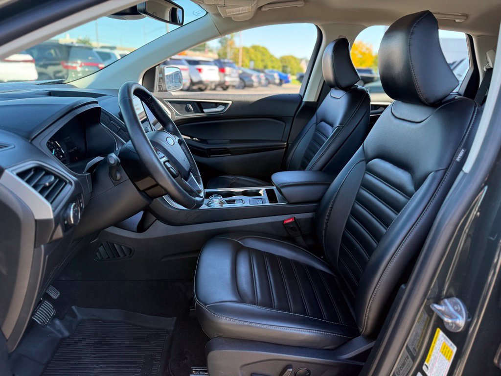 Used 2024 Ford Edge SEL w/ Convenience Package AWD/4WD image 12