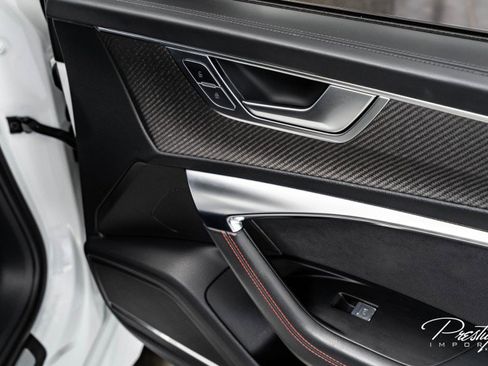 Used 2022 Audi RS 6 w/ Executive Package image 43