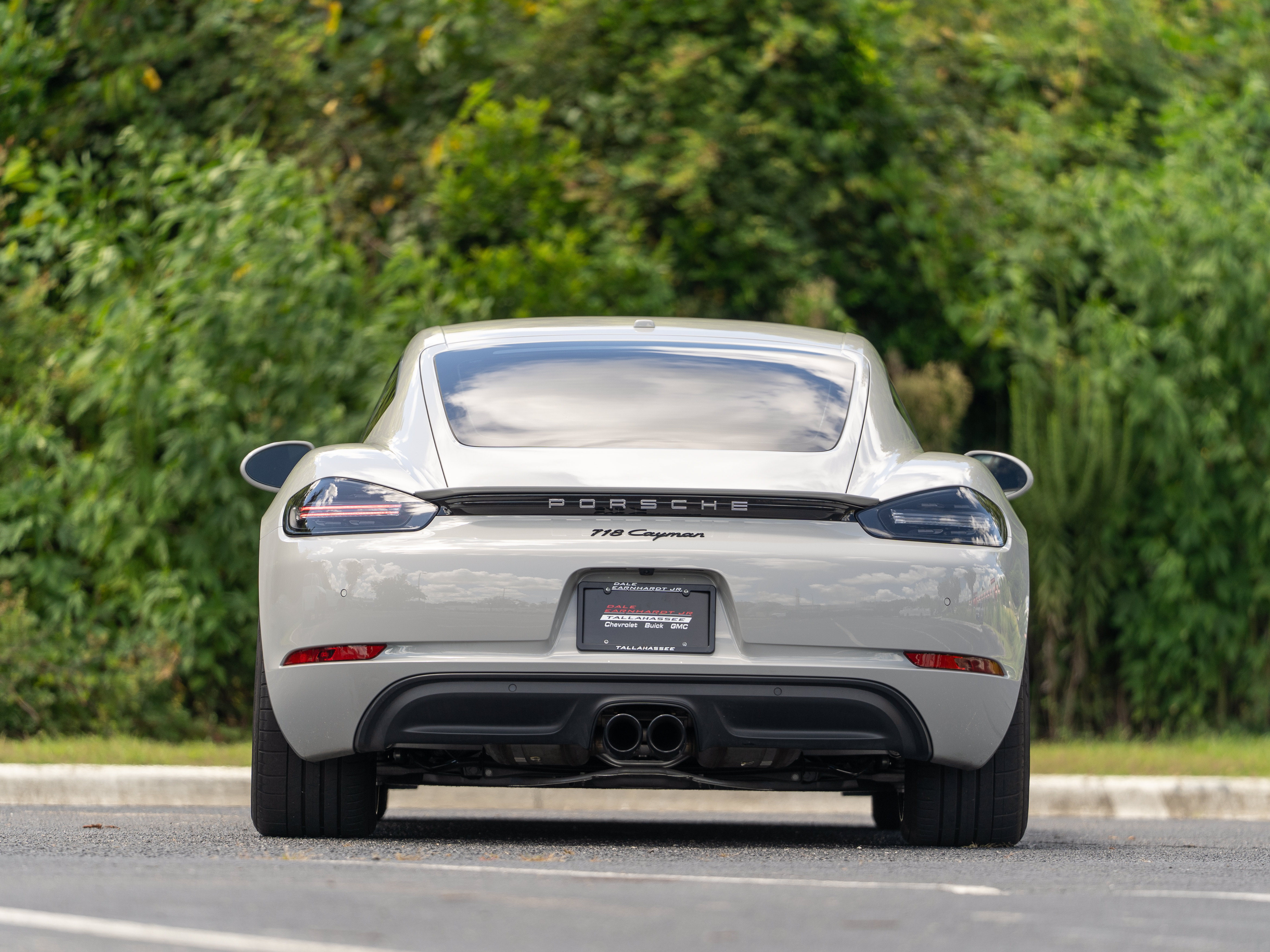 Used 2025 Porsche 718 Cayman RWD image 45