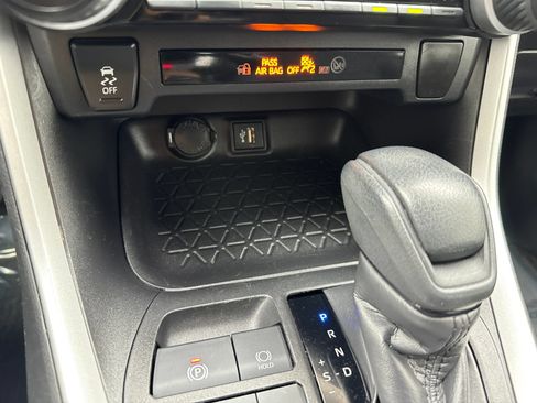 Used 2023 Toyota RAV4 LE FWD image 29