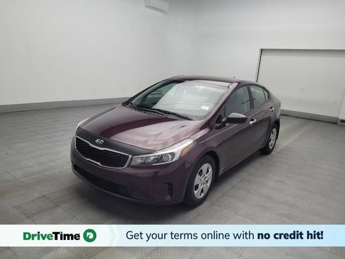 Used 2017 Kia Forte LX image 1